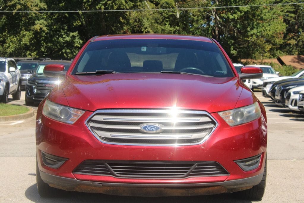 Used 2013 Ford Taurus SEL FWD image 2