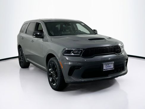 Used 2022 Dodge Durango GT image 3