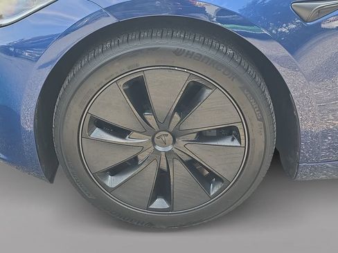 Used 2024 Tesla Model 3 Long Range RWD image 26