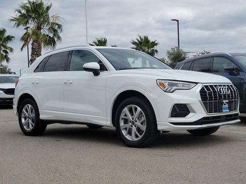 Used 2023 Audi Q3 2.0T Premium AWD/4WD image 32