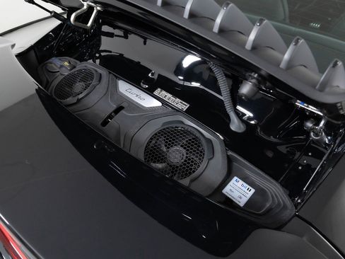 Used 2021 Porsche 911 Turbo image 14