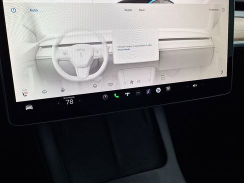 Used 2022 Tesla Model 3 image 18