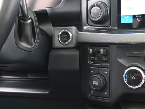 Used 2025 Ford F350 Platinum image 37