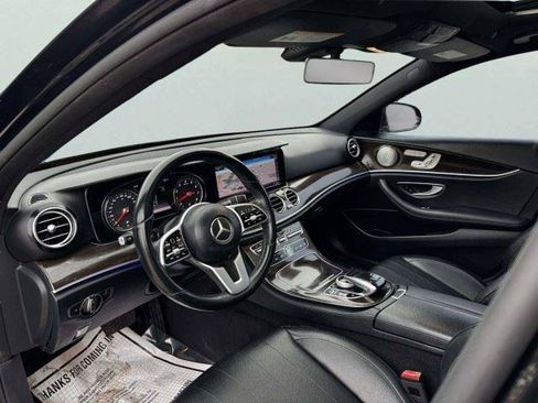 Used 2019 Mercedes-Benz E 300 w/ Premium 1 Package image 21