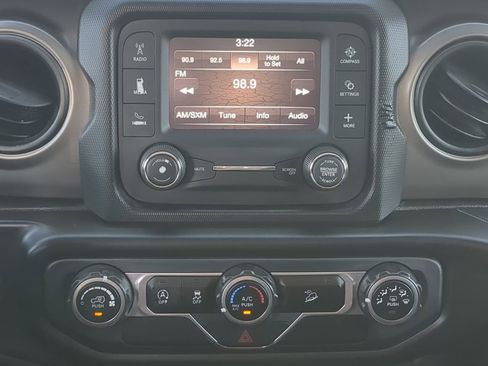 Used 2020 Jeep Wrangler Unlimited Sport S image 18