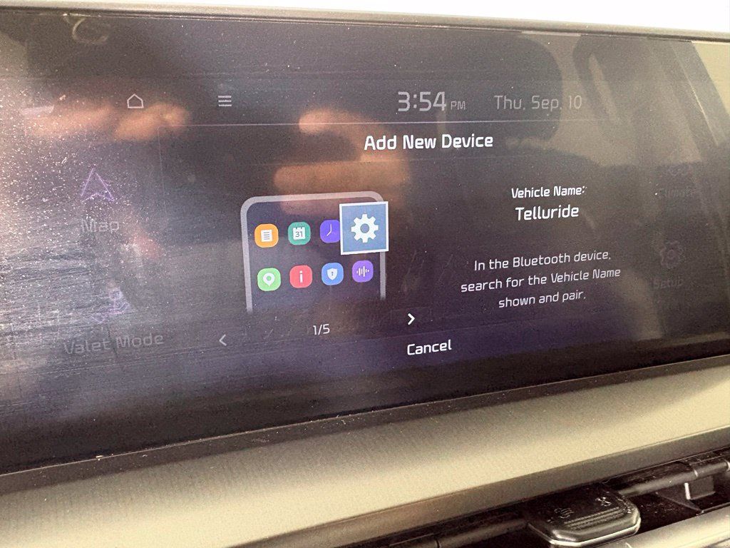 Used 2025 Kia Telluride S FWD image 31