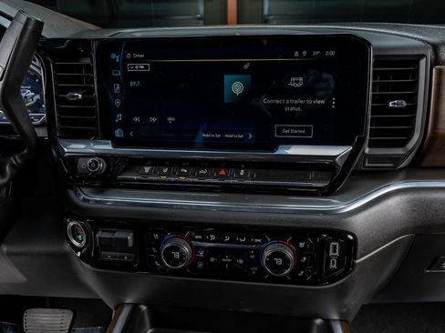 Used 2024 Chevrolet Silverado 2500 High Country w/ LPO, Dark Essentials Package image 24