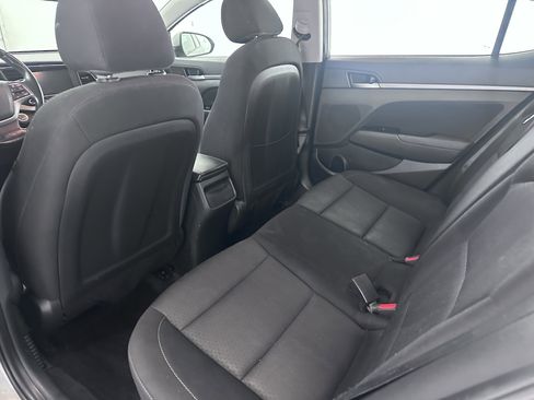 Used 2017 Hyundai Elantra Value Edition image 23