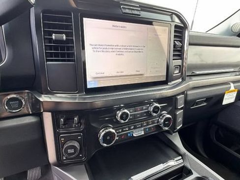 New 2026 Ford F250 Lariat w/ FX4 Off-Road Package AWD/4WD image 29
