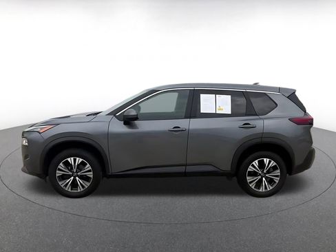 Used 2023 Nissan Rogue SV AWD/4WD image 9