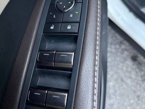 Used 2023 Lexus RX 350 Premium Plus w/ Cold Area Package AWD/4WD image 9