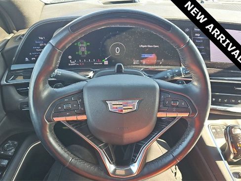 Used 2023 Cadillac Escalade ESV Sport image 9