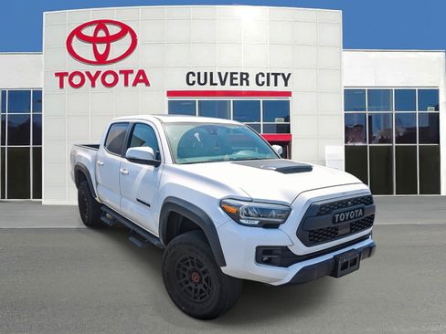 Used 2023 Toyota Tacoma TRD Pro AWD/4WD image 1