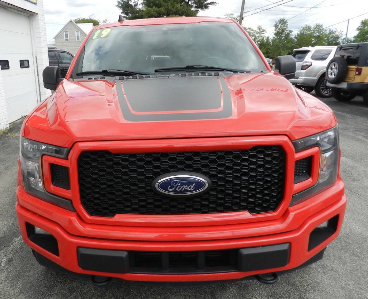 Used 2019 Ford F150 XLT w/ Equipment Group 301A Mid AWD/4WD image 4