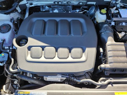 New 2026 Volkswagen Tiguan SE R-Line image 19