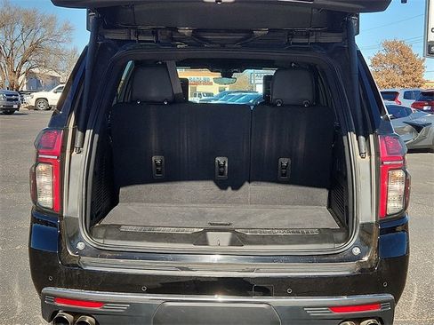 Used 2021 Chevrolet Tahoe High Country w/ Premium Package image 9