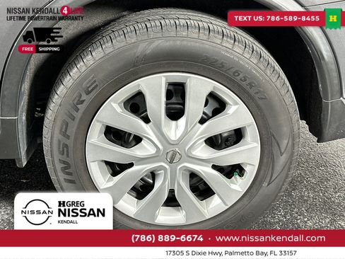 Used 2020 Nissan Rogue S image 14