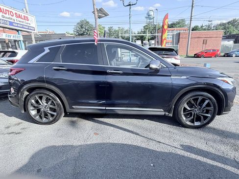 Used 2019 INFINITI QX50 Essential w/ Sensory Package AWD/4WD image 8