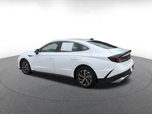 Used 2026 Hyundai Sonata Blue FWD image 10