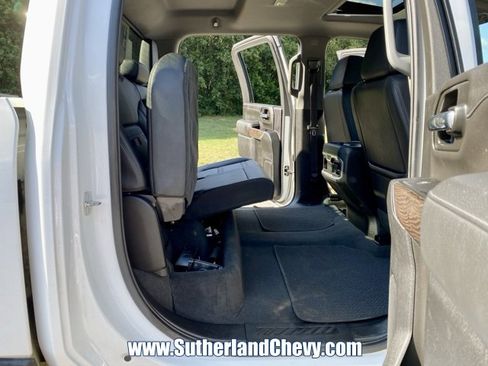 Used 2023 GMC Sierra 2500 Denali w/ Denali Ultimate Package image 49