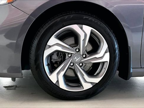 Used 2018 Honda Accord EX-L image 8