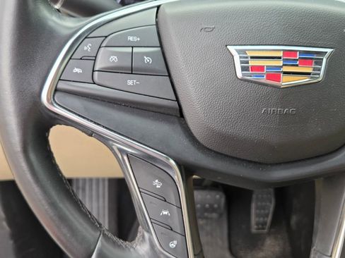 Used 2019 Cadillac XT5 Luxury FWD image 21