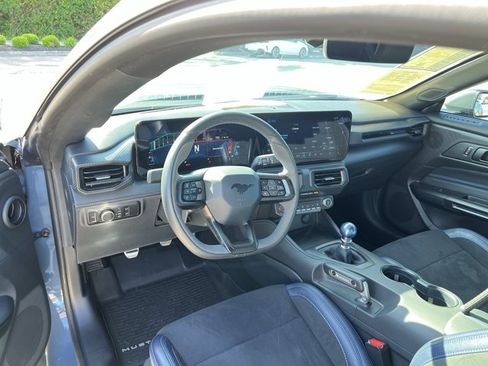 Used 2025 Ford Mustang Dark Horse RWD image 10