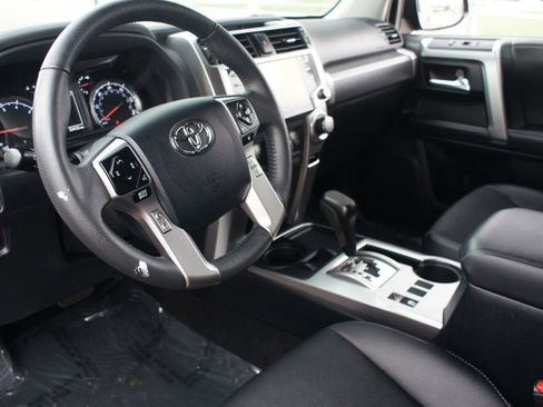 Used 2022 Toyota 4Runner TRD Sport image 13