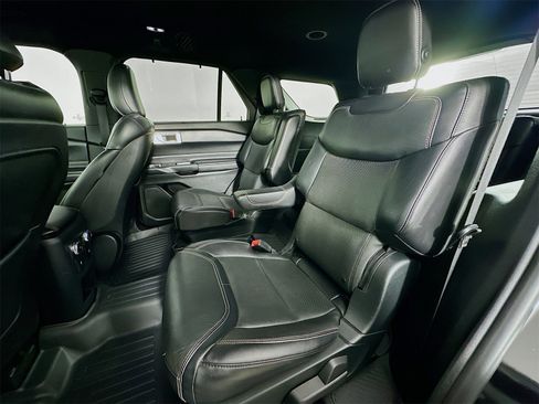 Used 2020 Ford Explorer ST w/ Premium Technology Package image 24