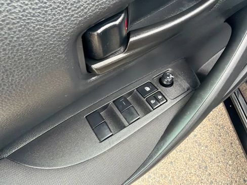 Certified 2025 Toyota Corolla LE FWD image 27