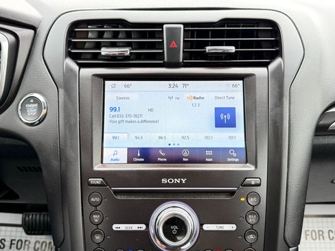 Used 2019 Ford Fusion Energi Titanium image 52