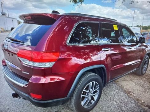 Used 2019 Jeep Grand Cherokee Limited AWD/4WD image 3