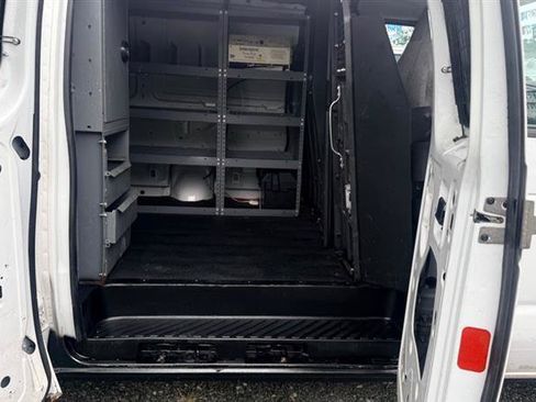 Used 2013 Ford E-350 and Econoline 350 Super Duty w/ Commercial Cargo Van Pkg RWD image 18