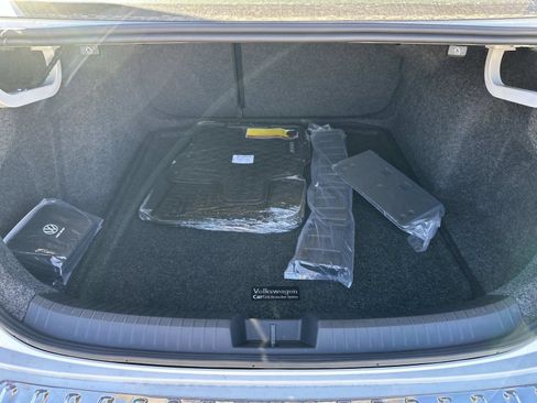 New 2026 Volkswagen Jetta SEL image 10