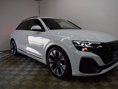 New 2025 Audi Q8 Premium Plus