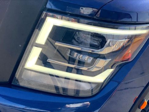 Used 2023 Nissan Titan PRO-4X image 28