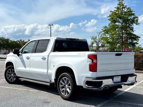 Used 2021 Chevrolet Silverado 1500 LTZ w/ LTZ Premium Package AWD/4WD image 23