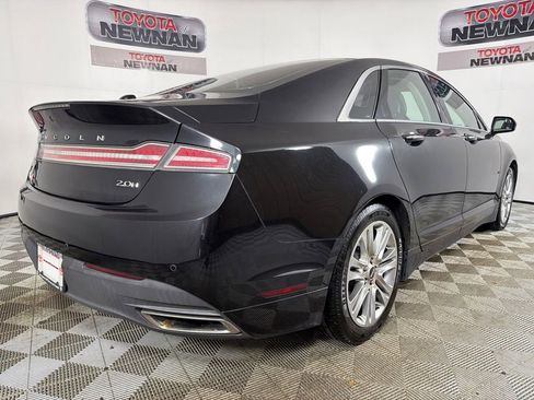 Used 2015 Lincoln MKZ Hybrid image 3