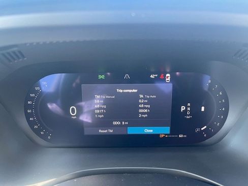 New 2026 Volvo XC60 B5 Ultra w/ Protection Package Premier image 15