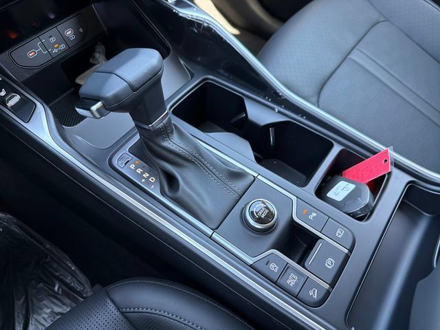 New 2026 Kia Sorento S w/ S Panoramic Sunroof Package FWD image 15