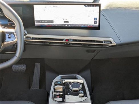 Used 2026 BMW iX xDrive45 image 11