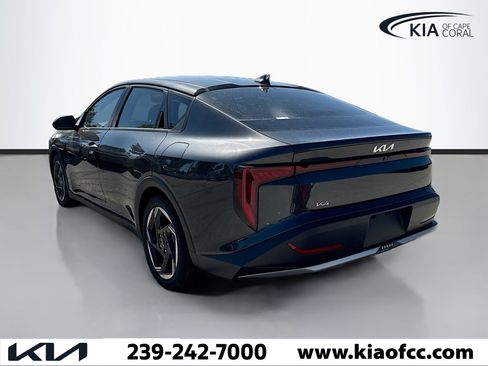 New 2025 Kia K4 EX image 3