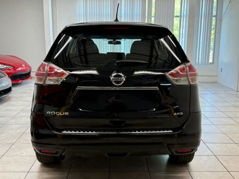 Used 2015 Nissan Rogue S AWD/4WD image 8