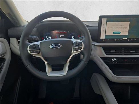 New 2026 Ford Explorer Active w/ Active Comfort Package image 14