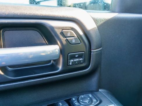 Used 2021 GMC Sierra 2500 AT4 w/ AT4 Premium Plus Package image 23