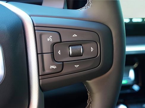 New 2026 GMC Sierra 1500 Denali w/ Denali Reserve Package image 14