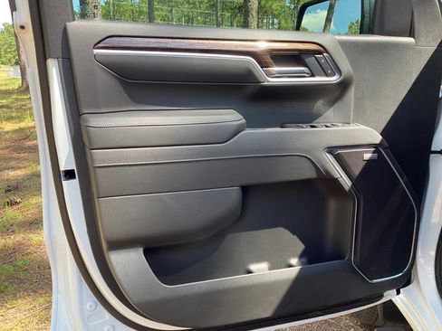 New 2026 GMC Sierra 1500 Elevation w/ Elevation Premium Package image 16