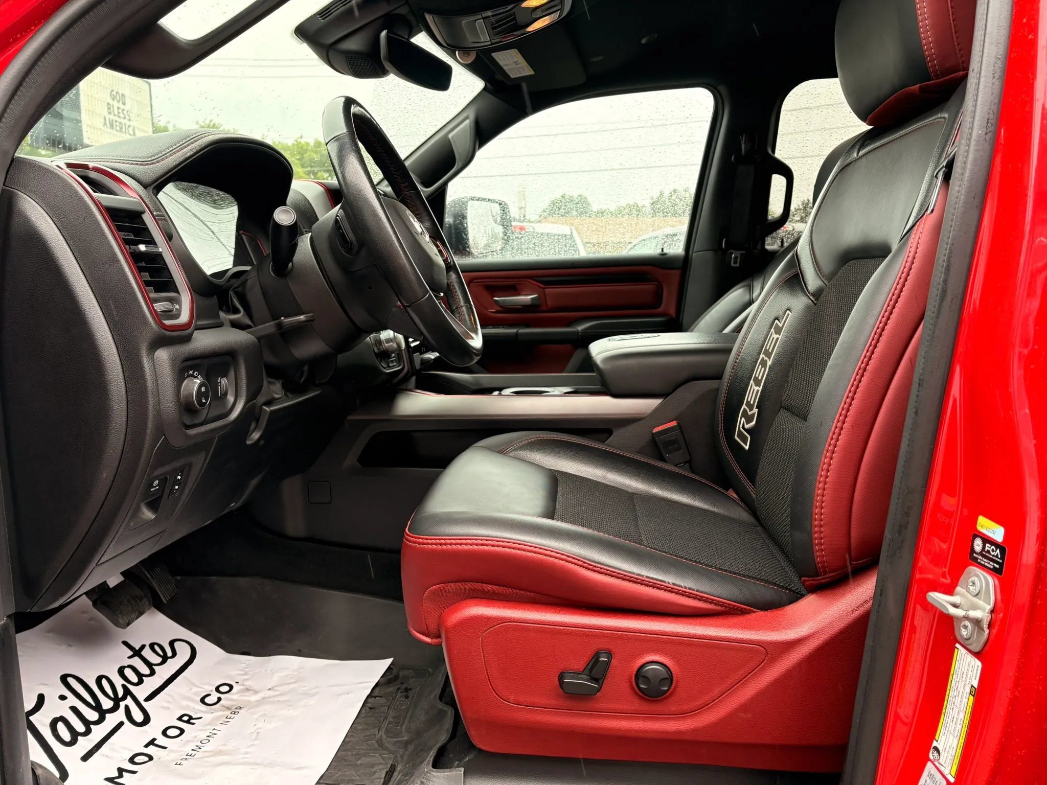 Used 2024 RAM 1500 Rebel w/ Rebel Level 1 Equipment Group AWD/4WD image 17
