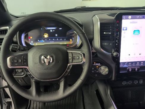 New 2026 RAM 1500 Laramie AWD/4WD image 12