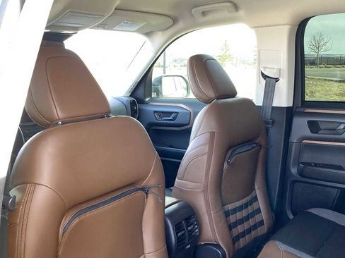 Used 2023 Ford Bronco Sport Outer Banks image 32